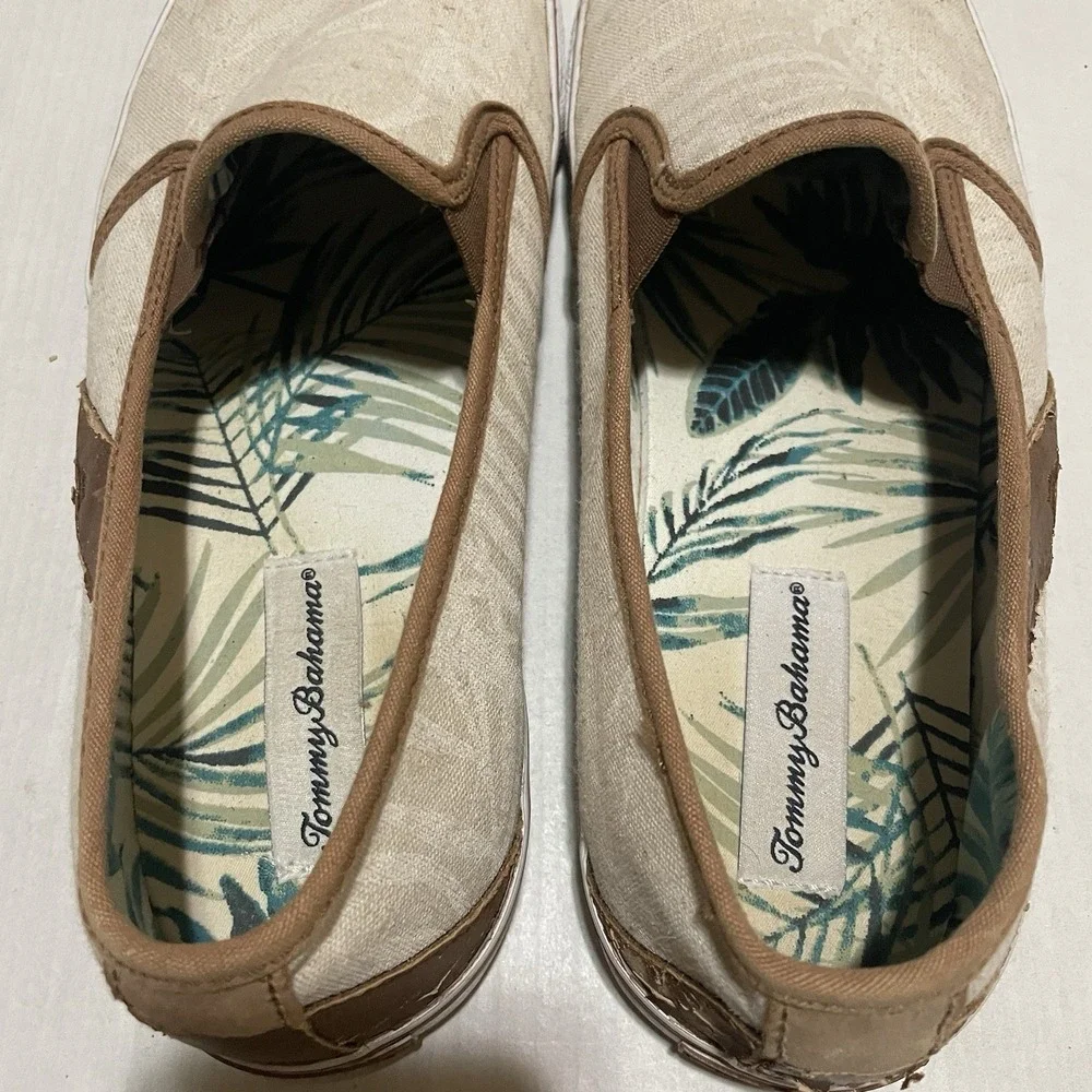 Tommy Bahama Men's Pacific Ridge Slip-On Shoes Size 10 Tan Palm Fronds‎